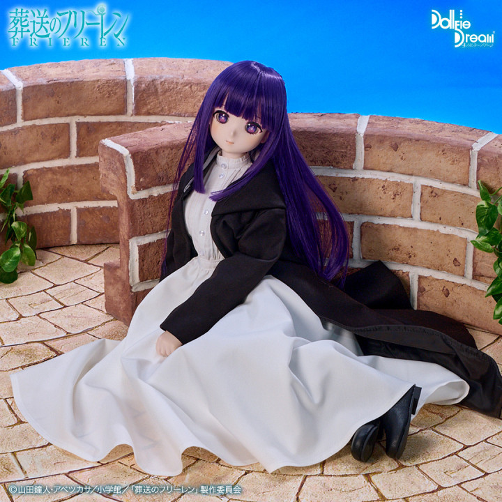 DD Fern - Official Dollfie Dream Figure by Volks | Frieren: Beyond Journey’s End